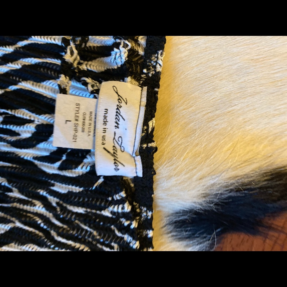 Beach pants! - Picture 2 of 3